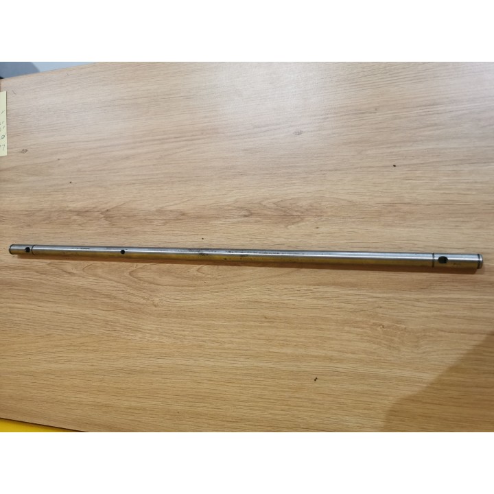 Axe de roue tondeuse GRANJA L493 mm D12-1trou à 28 du bord D et 1 trou à 28 du bord G+1 TROU à 175mm du bord