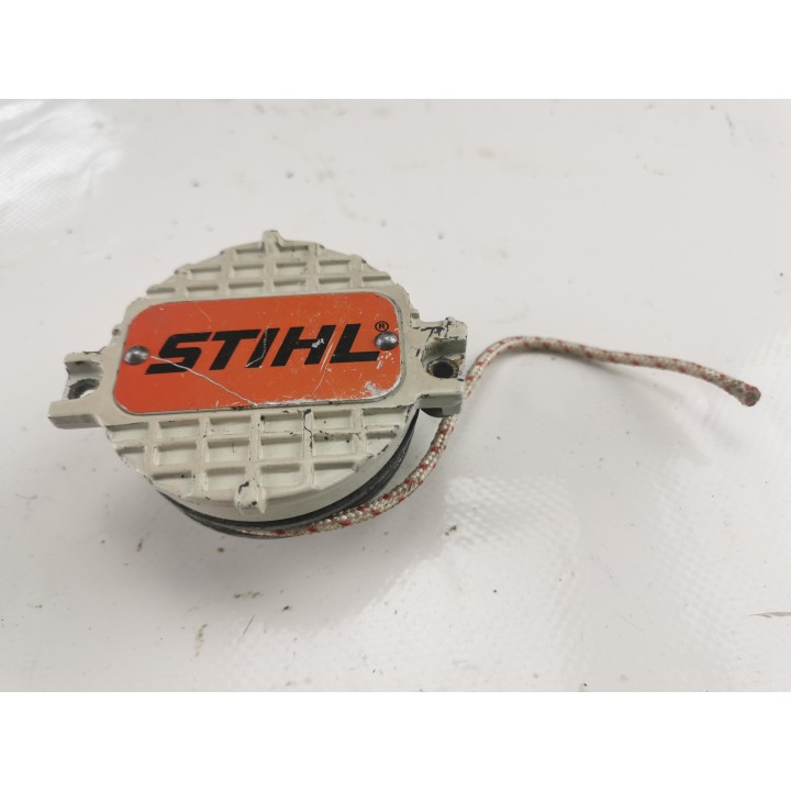 Lanceur tronçonneuse Stihl 020AV occasion fonctionne ressort+poulie+carter av