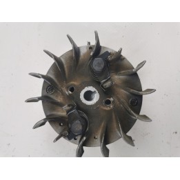 Volant magnétique tronçonneuse 490 iseki shindaiwa 69020-71111 occasion