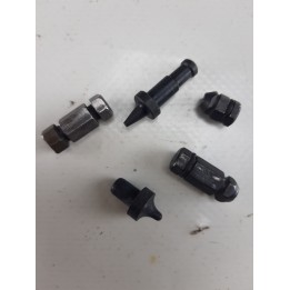 Poinçon de rivetage chaine tronçonneuse lot de 5 pièces neuve et occasion déstockage