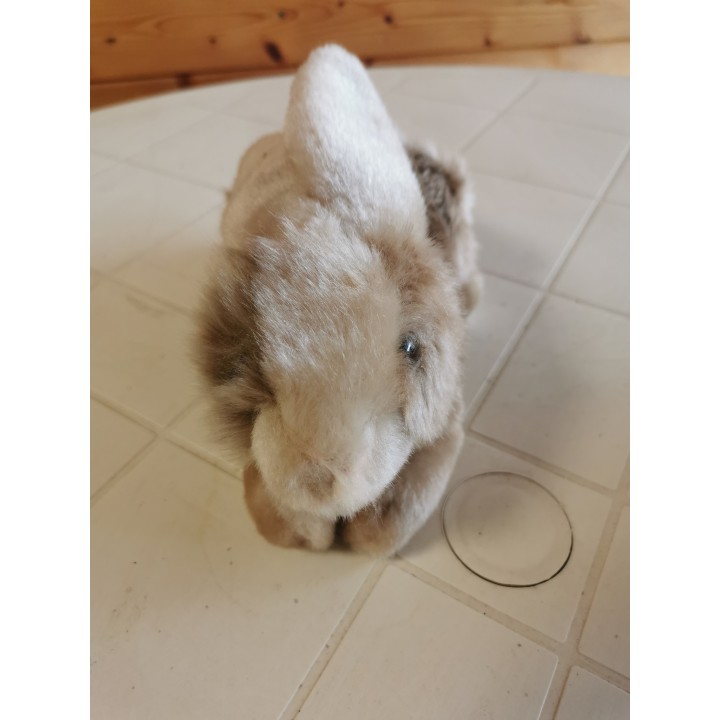 Peluche lapin couché MARRON CLAIR marque Forest très bonne qualité